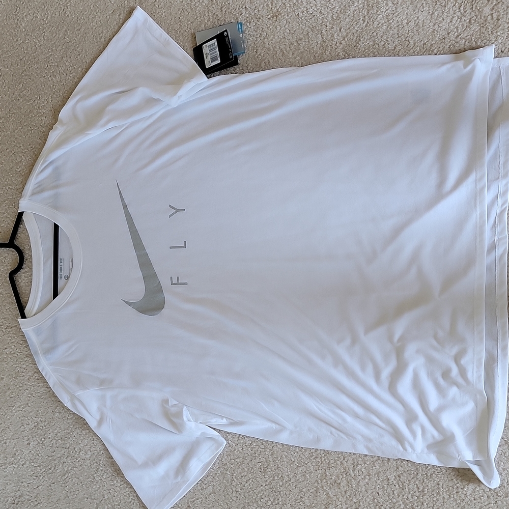Nike Extended Men's Shirt
